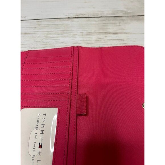 Tommy Hilfiger Trifold Wallet Clutch - Picture 6 of 11